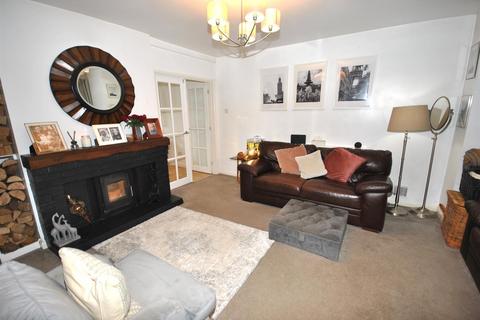 2 Blackthorn Close, Spratton, Northampton, NN6 8JJ