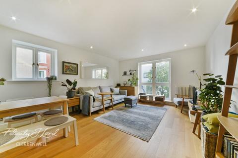 2 bedroom flat for sale, Seward Street, London, EC1