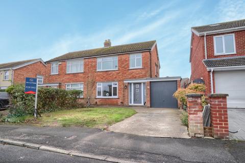 3 bedroom semi-detached house for sale, Kildale Grove, Fairfield