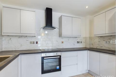 2 bedroom flat for sale, Parkhouse Court, Hatfield AL10