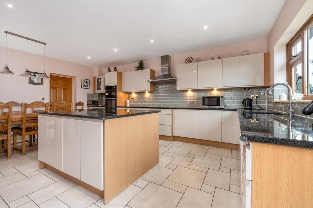 Breakfast Kitchen