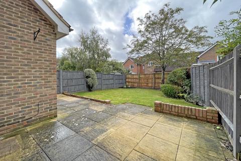 11 Primrose Walk, Ewell, Epsom, KT17 2EZ