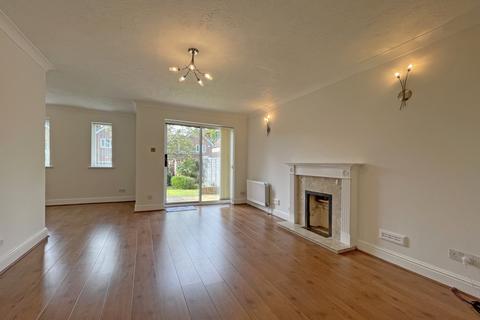 11 Primrose Walk, Ewell, Epsom, KT17 2EZ