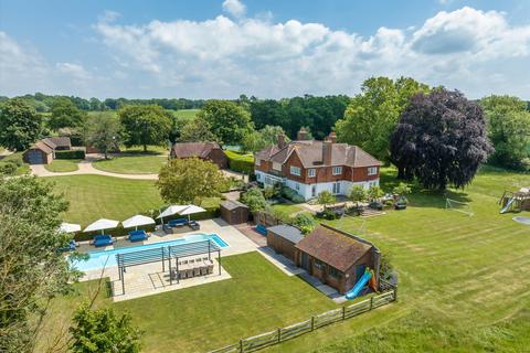 6 bedroom detached house for sale, The Haven, Billingshurst, West Sussex, RH14.