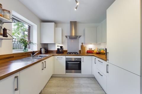 24 Abraham Way, Bordon, GU35 0FU