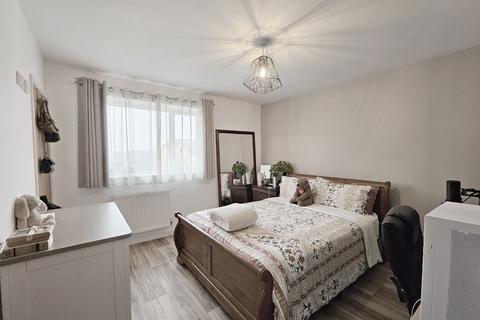 8a Green Close, Truro, TR1 2DD