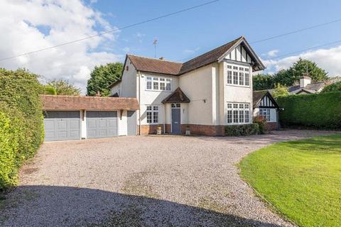 5 bedroom detached house for sale, Station Rd, Rearsby, Leicestershire. LE7 4YY