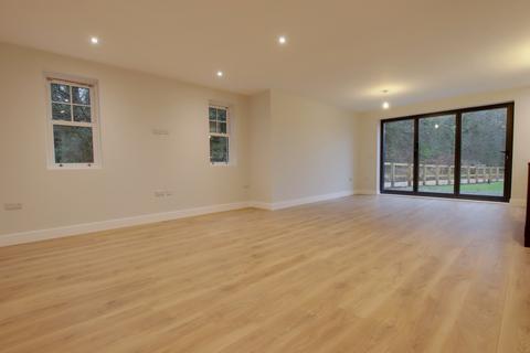 undefined, Funtley Road  Fareham  UNFURNISHED