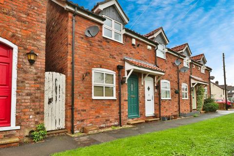 2 bedroom end of terrace house for sale, Manor Cottages, South End, Roos, Hull, HU12 0HE