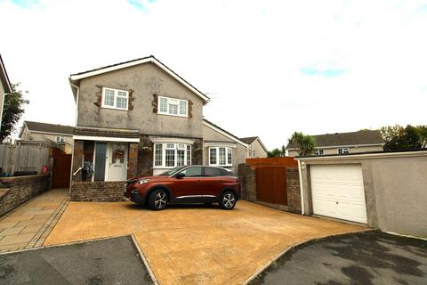 3 bedroom detached house for sale, Brackla, Bridgend CF31