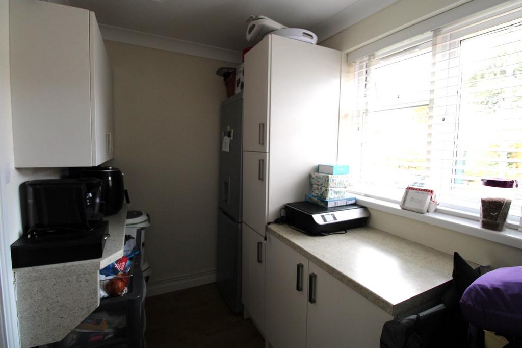 Spacious Utility Room