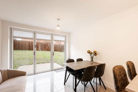 16 Sorrell Square, Clipstone Village, Mansfield, NG21 9GX