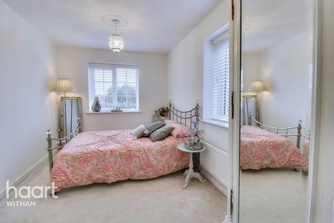 11 Brown Close, Witham, CM8 2GJ