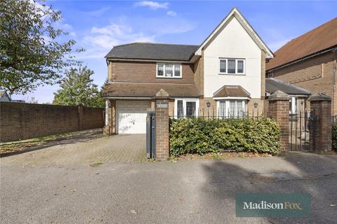 4 bedroom detached house for sale, Manor Road, Woodford Green IG8