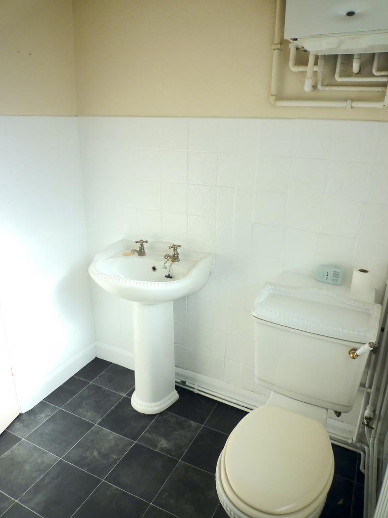 WC/Utility room
