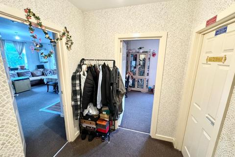 1 bedroom flat for sale, Romford Road, London E7