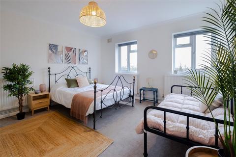 2 bedroom apartment for sale, Leigham Court Road, London SW16