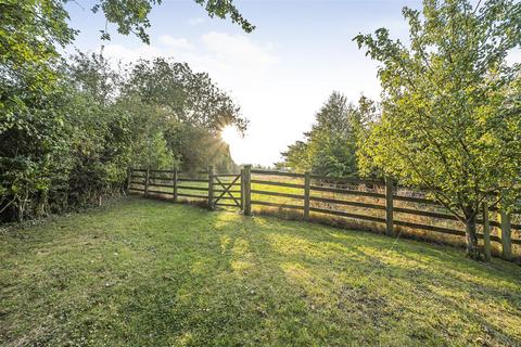 5 bedroom detached house for sale, Channels End Road, Colmworth, MK44 2NS