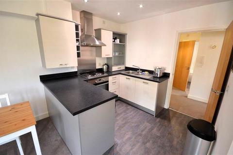 2 bedroom apartment for sale, Priory Chase, Pontefract