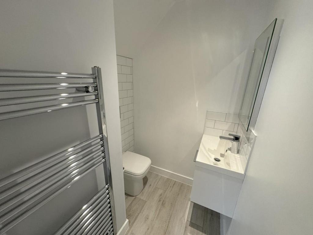 Ensuite pic 1.jpg