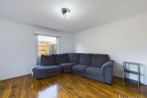 461 Abbey Road, Popley, Basingstoke, RG24 9EW