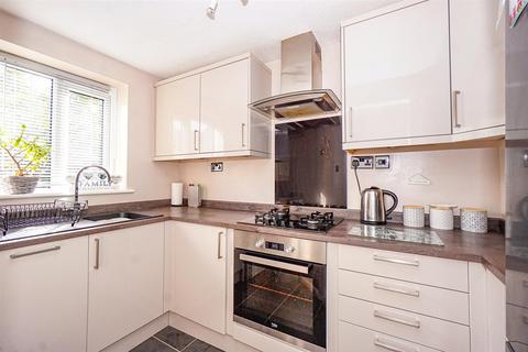 2 bedroom terraced house for sale, Wheatfield Court, Hare Way, St. Leonards-On-Sea