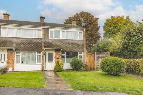 3 bedroom end of terrace house for sale, Norelands Drive, Burnham SL1