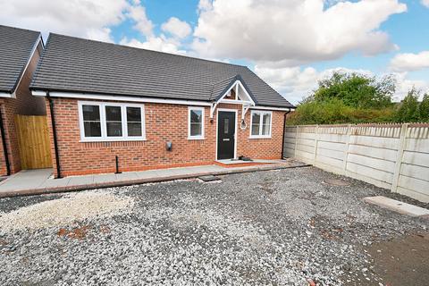 2 bedroom detached bungalow for sale, Rudge Avenue, Wolverhampton WV1