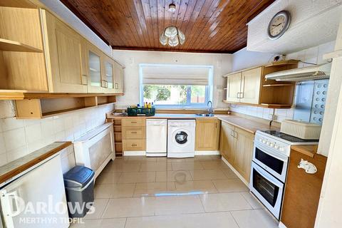21 Bryngoleu, Aberfan, Merthyr Tydfil, CF48 4PB