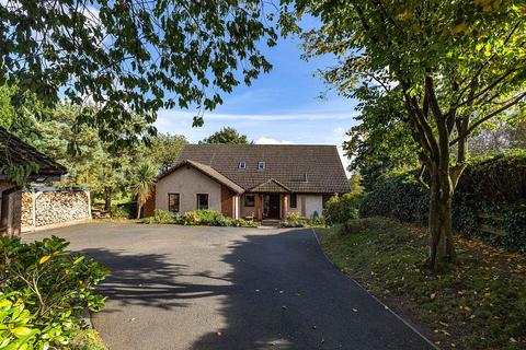 6 bedroom detached house for sale, Glenmhor, Easter Street, Duns TD11 3DN