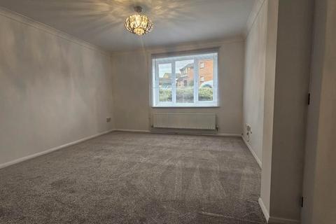 2 bedroom semi-detached house to rent, Lundholme, Milton Keynes MK13