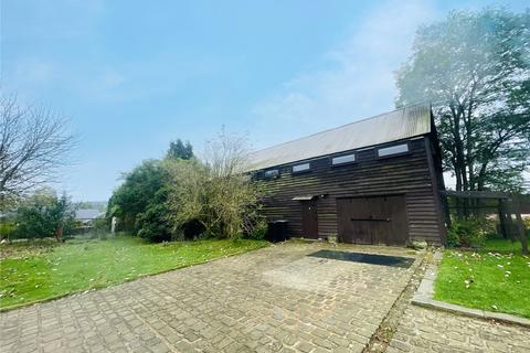 2 bedroom barn conversion to rent, Hatham Green Lane, Stansted, Sevenoaks, Kent, TN15