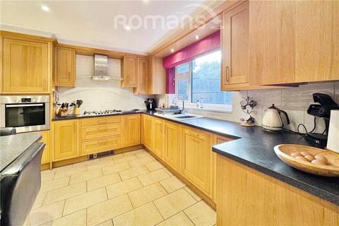 4 bedroom detached house for sale, Broom Acres, Sandhurst, Berkshire