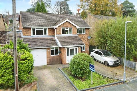 4 bedroom detached house for sale, Broom Acres, Sandhurst, Berkshire