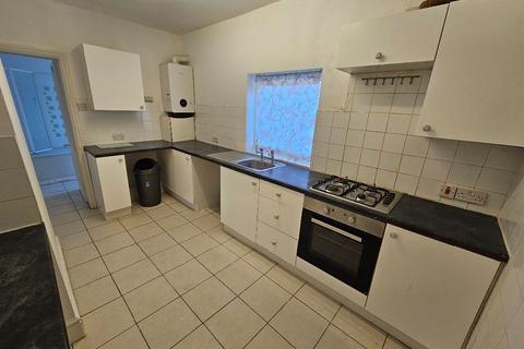 1 bedroom flat to rent, Flat 2, 33 Lacey Street, Widnes