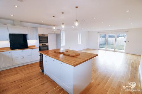 4 bedroom detached house for sale, Lambdens Hill, Reading RG7