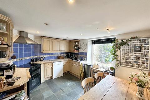 3 bedroom terraced house for sale, Fore Street, Grampound