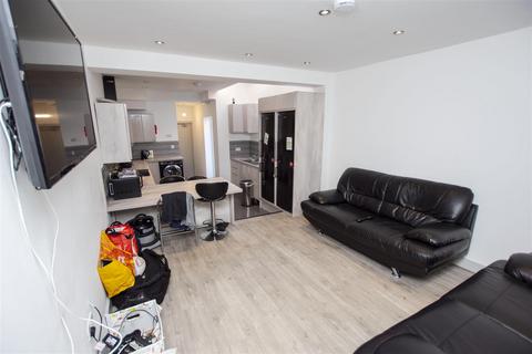 7 bedroom house to rent, Harrow Road, Birmingham B29