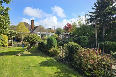 2 bedroom detached bungalow for sale, St Marks Road, Pennington, Lymington SO41