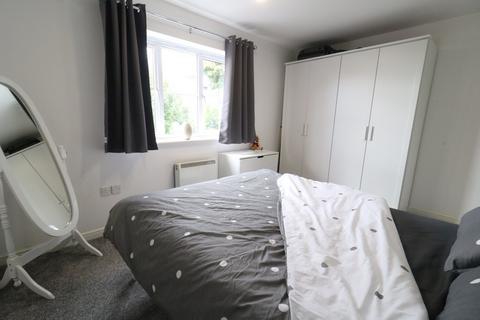 1 bedroom apartment for sale, Ironstone Crescent, Chapeltown