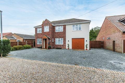 4 bedroom detached house for sale, Dereham