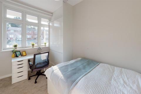 undefined, Heeley Road, Birmingham B29
