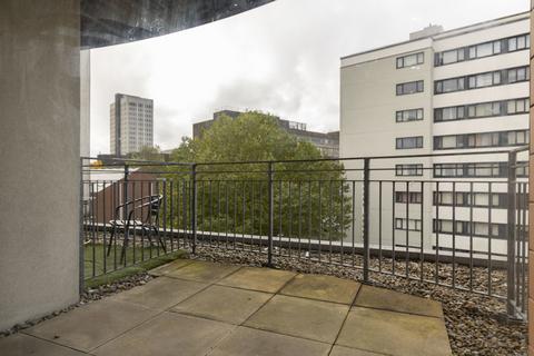 2 bedroom apartment to rent, Blue Apartments, Broadway Plaza, Francis Road, Five Ways, B16