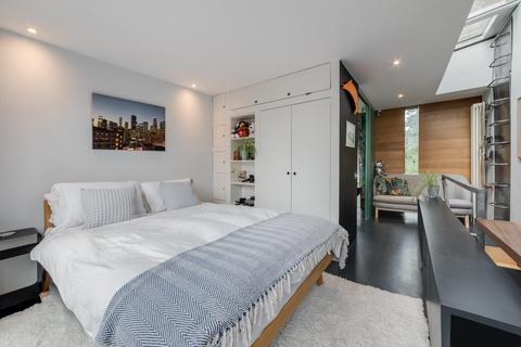 1 bedroom terraced house for sale, Crescent Street, London, N1