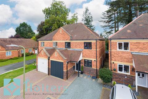 4 bedroom semi-detached house for sale, Old Bowling Green Close, Burford, Tenbury Wells