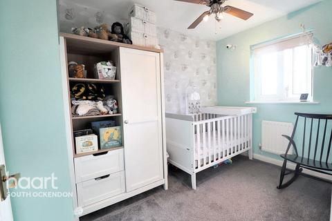 48 Chelmer Drive, South Ockendon, RM15 6EE
