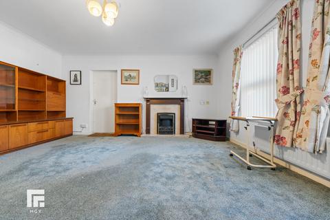 2 bedroom ground floor flat for sale, Park Road, Radyr, Cardiff