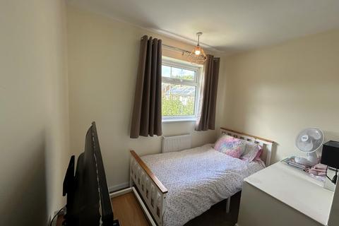 3 bedroom semi-detached house to rent, Fairvale, Norwell