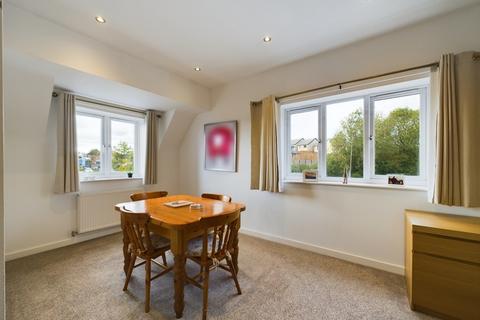 2 bedroom apartment for sale, Bedale Close, Swallownest