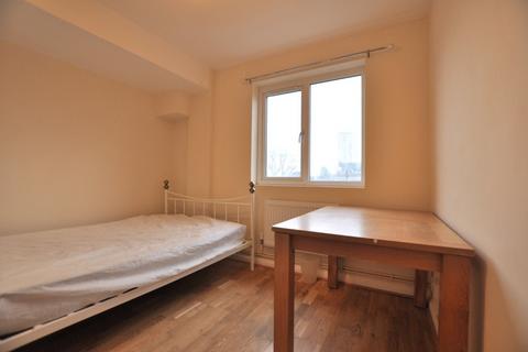 2 bedroom flat for sale, Commercial Road, London E1